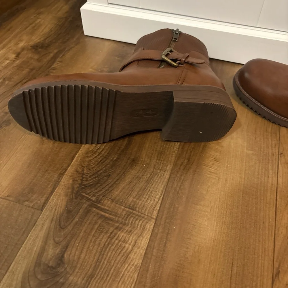 Vintage 7 Eight Brown Buckle Ankle Boots Size 11